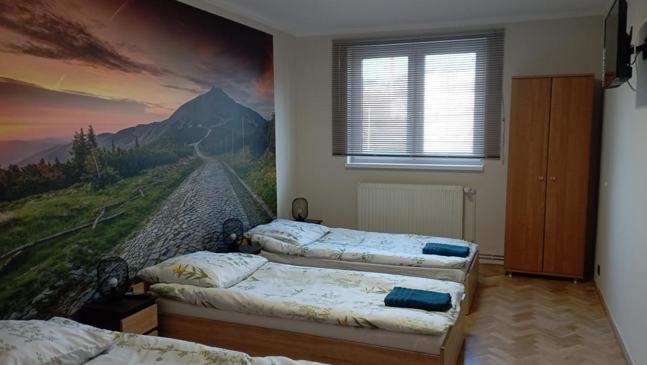 Apartament 27A Jelenia Gora Luaran gambar