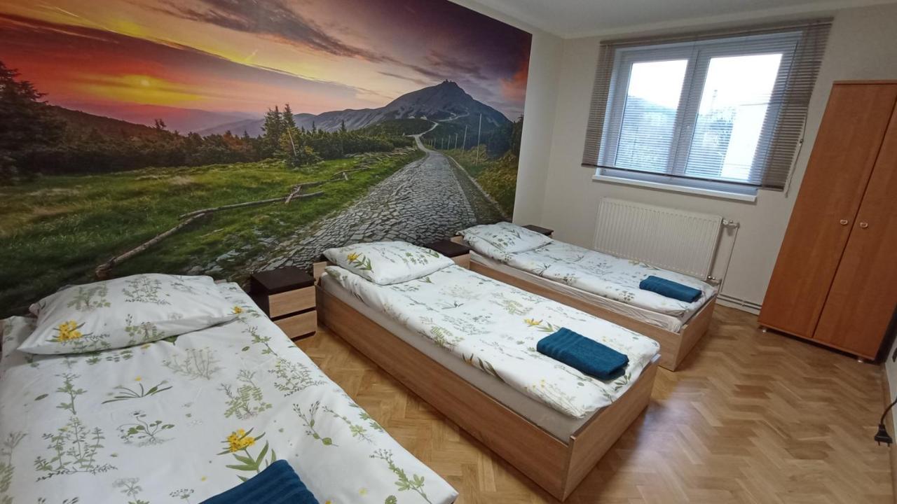 Apartament 27A Jelenia Gora Luaran gambar