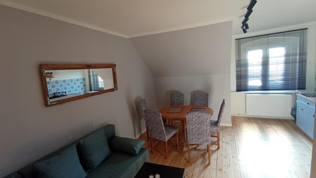 Apartament 27A Jelenia Gora Luaran gambar