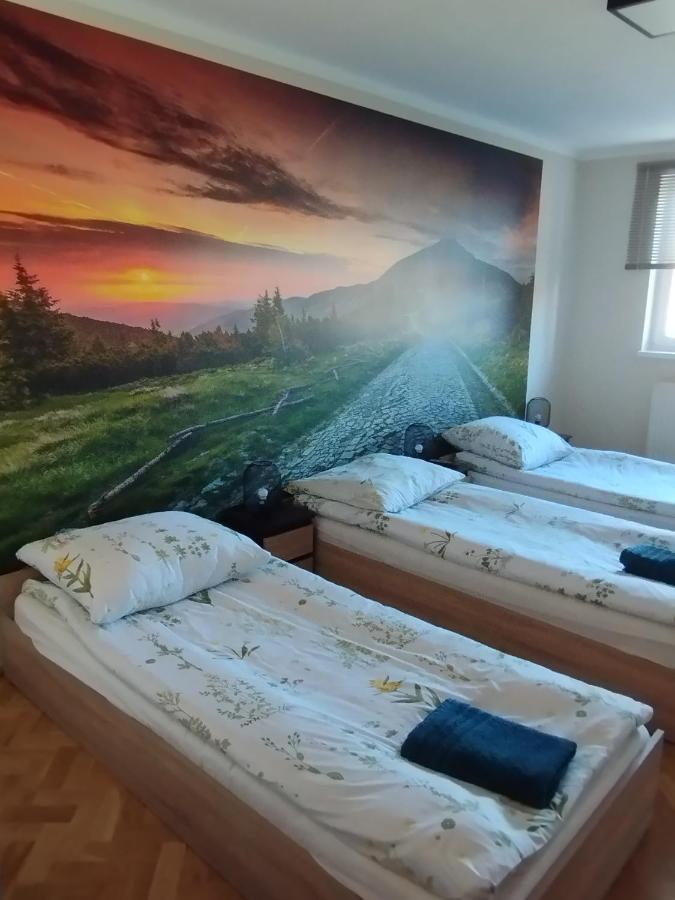 Apartament 27A Jelenia Gora Luaran gambar