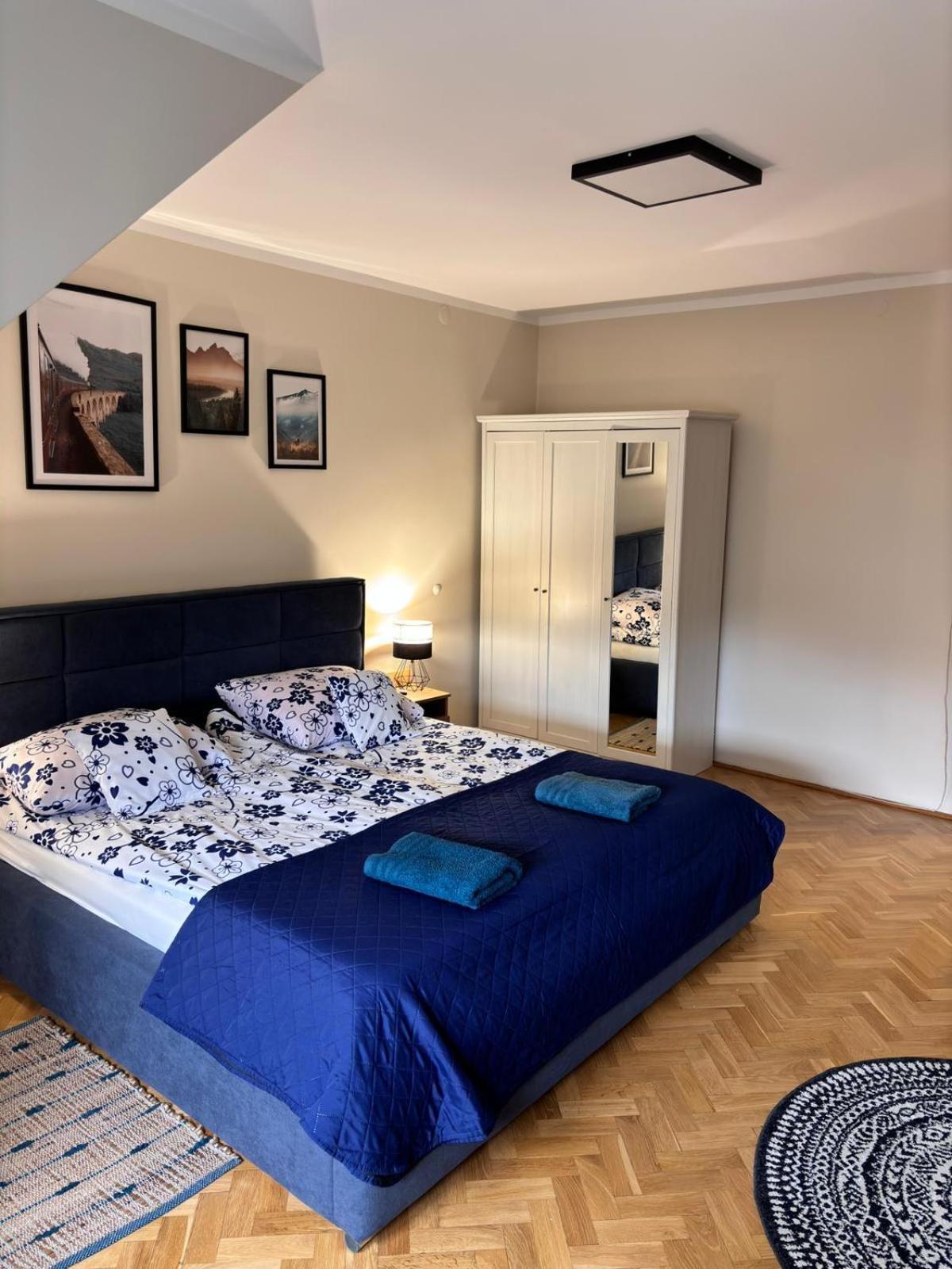 Apartament 27A Jelenia Gora Luaran gambar